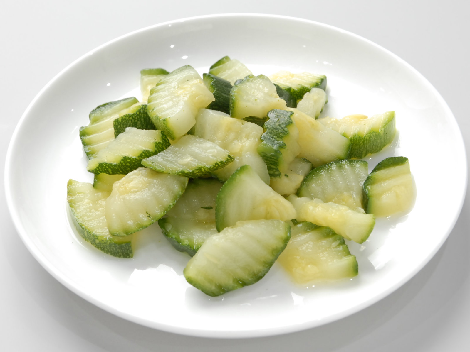 ミックス野菜｜ズッキーニクリンクル｜HOLUS